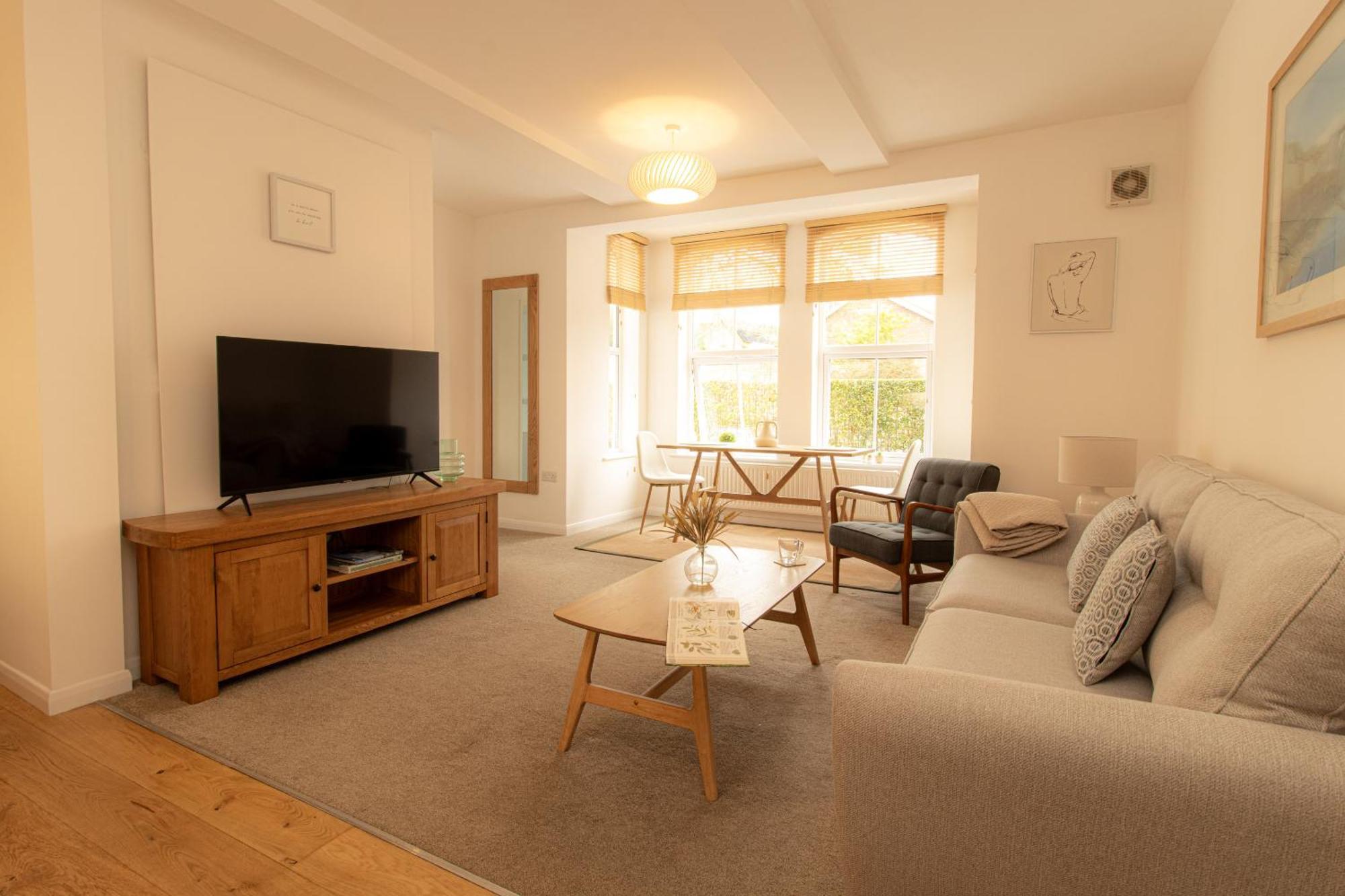 Crescent House Apartments Telford Dış mekan fotoğraf
